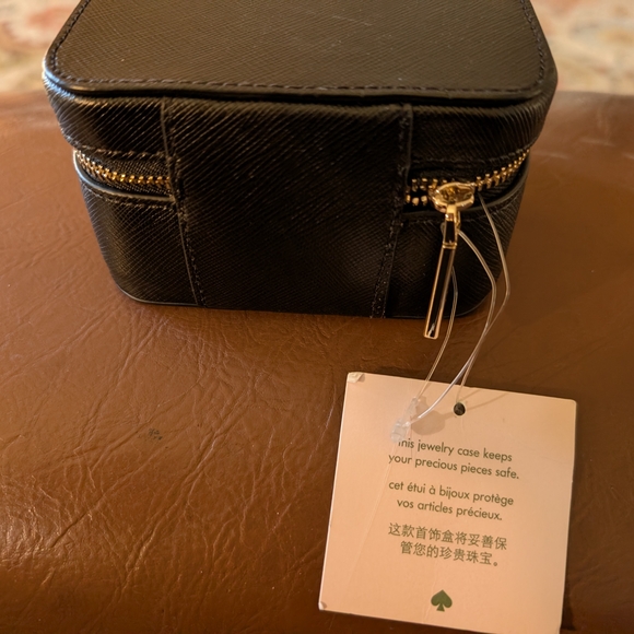 Black Jewelry Holder - Picture 4 of 5